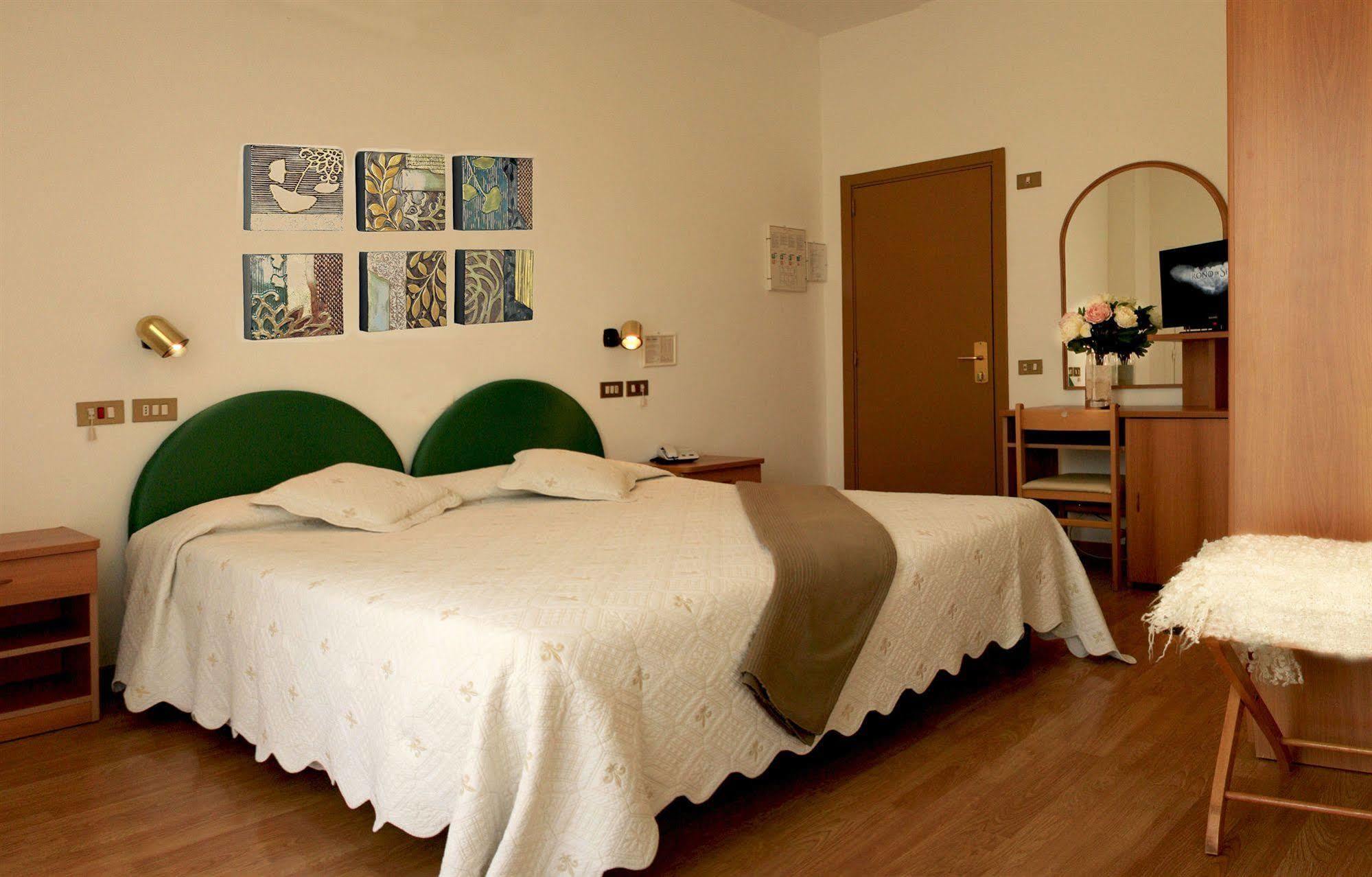 Aggravi 3*